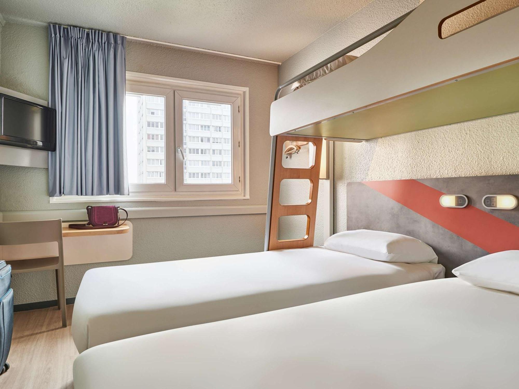 Ibis Budget Paris Porte D'Обервільє Екстер'єр фото
