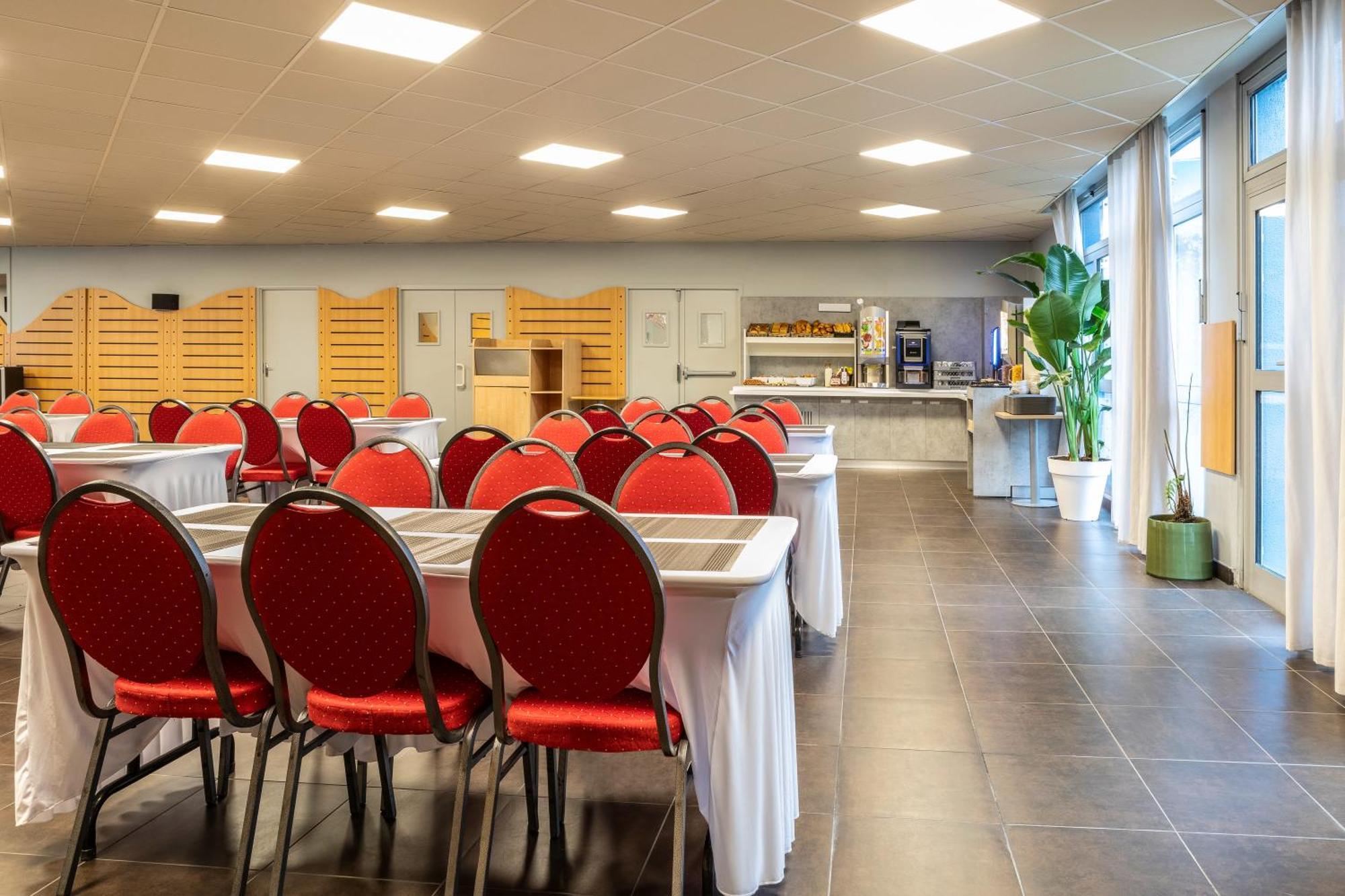 Ibis Budget Paris Porte D'Обервільє Екстер'єр фото