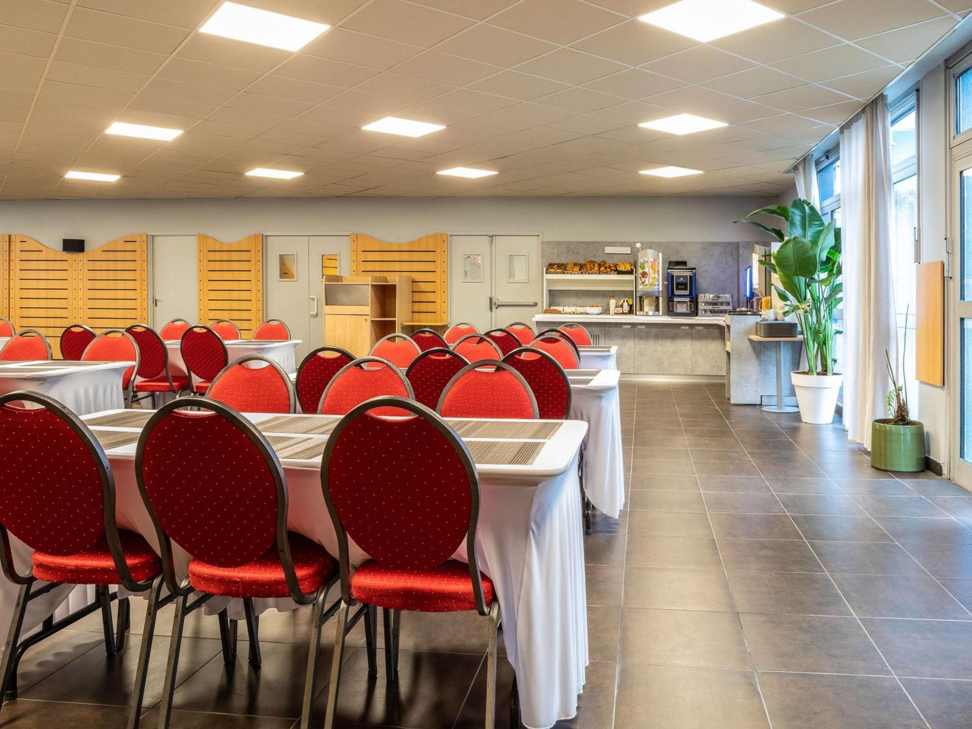 Ibis Budget Paris Porte D'Обервільє Екстер'єр фото